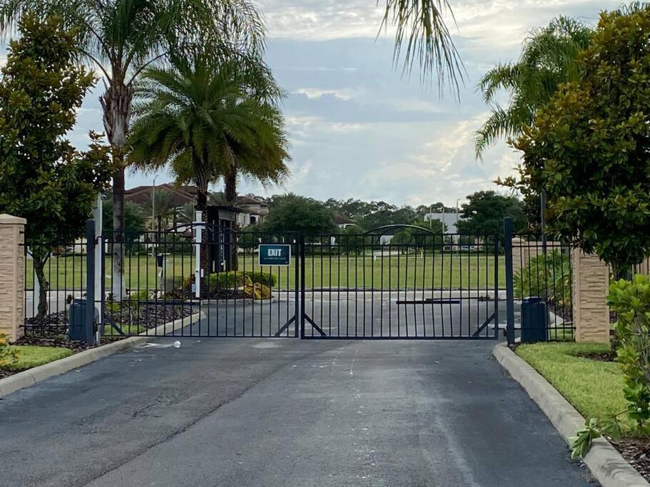 Super Comfy And Spacious 3 Bedroom 10 Minutes From Disney, With Major Shopping 4 Minutes Away Kissimmee Exterior photo