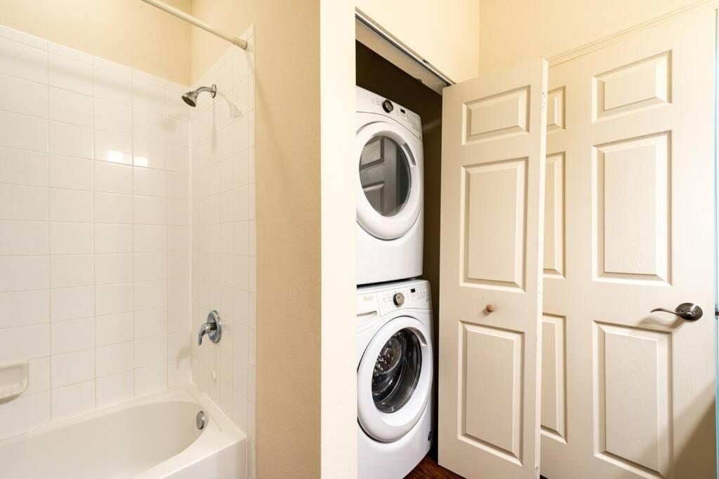 Super Comfy And Spacious 3 Bedroom 10 Minutes From Disney, With Major Shopping 4 Minutes Away Kissimmee Exterior photo